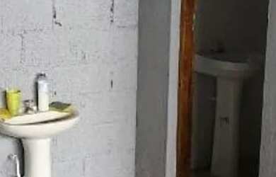 Imagem 13: Galpão 313 m² Venda R$ 900.000,00 ou Locação R$ 7.132/mês Bairro...