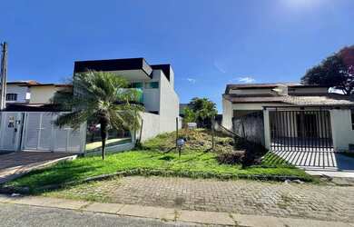 Imagem: O terreno possui 268m² de Área, Imóvel novo e está localizado