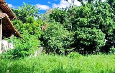 Imagem 3: Terreno plano em condomínio exclusivo na Barra da Tijuca Segurança e natureza ao seu redo