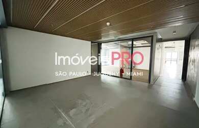 Imagem 12: Conjunto comercial com 375m², 8 vagas e muito bem localizado no miolo...