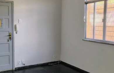 Imagem: O apartamento possui 1 Dormitório, 1 Banheiro, 50m² de Área