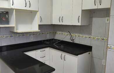 Imagem: O apartamento possui 2 Dormitórios, 2 Banheiros, 2 Vagas na