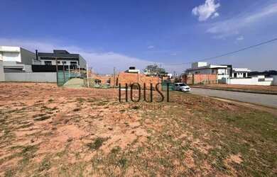 Imagem: O terreno possui 349m² de Área e está localizado em Jardim