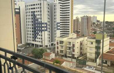 Imagem: O apartamento possui 2 Dormitórios, 2 Banheiros, 2 Vagas na