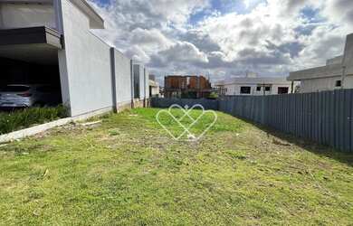 Imagem: O terreno possui 273m² de Área e está localizado em Centro