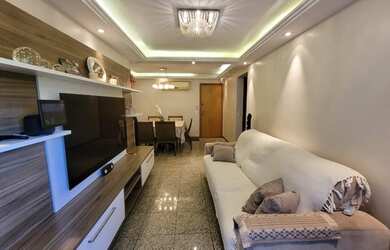 Imagem: O apartamento possui 3 Dormitórios, 2 Banheiros, 2 Vagas na