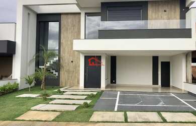 Imagem: A casa em condomínio possui 3 Dormitórios, 5 Banheiros, 4