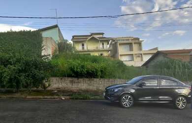 Imagem: O terreno possui 350m² de Área e está localizado em Jardim