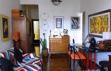 Imagem: O apartamento à venda possui 3 Dormitórios, 3 Banheiros e