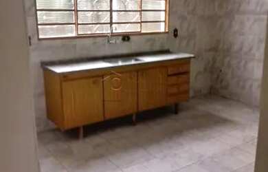 Imagem 2: Casa Padrão em Jundiaí. Churrasqueira, Varanda, 100m² de Áreae2 Vagas...