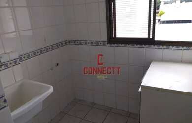 Imagem: O apartamento possui 1 Dormitório, 1 Banheiro, 1 Vaga na garagem