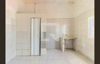 Imagem: A casa possui 1 Dormitório, 1 Banheiro e 35m² de Área e está