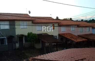 Imagem: A casa em condomínio possui 2 Dormitórios, 1 Banheiro, 1 Vaga