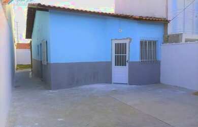 Imagem: Casa independente com quintal amplo e preço de ocasião