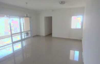 Imagem: O apartamento possui 3 Dormitórios, 2 Banheiros, 3 Vagas na