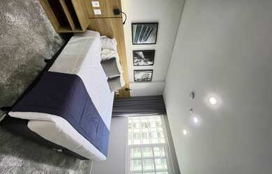 Imagem: O studio possui 1 Dormitório, 1 Banheiro, 1 Vaga na garagem