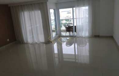 Imagem: O apartamento possui 3 Dormitórios, 5 Banheiros, 4 Vagas na