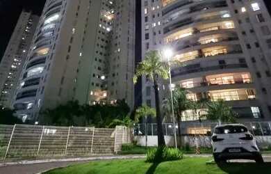 Imagem: O apartamento possui 3 Dormitórios, 5 Banheiros, 2 Vagas na