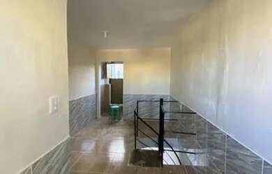 Imagem: A casa possui 1 Dormitório, 1 Banheiro, 25m² de Área e está