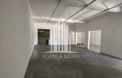 Imagem: O depósito possui 362m² de Área e está localizado em Jardim