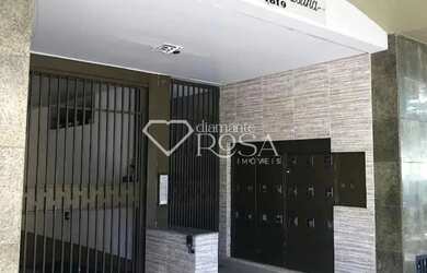 Imagem: O apartamento possui 3 Dormitórios, 2 Banheiros, 1 Vaga na