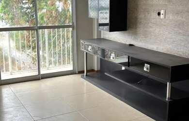 Imagem: O apartamento possui 4 Dormitórios, 2 Banheiros, 1 Vaga na