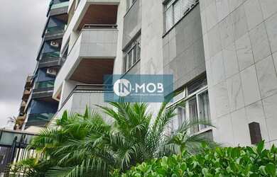 Imagem: O apartamento possui 3 Dormitórios, 1 Banheiro, 1 Vaga na garagem