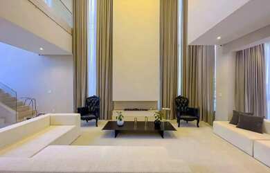 Imagem 6: Sobrado para aluguel e venda possui 600 metros quadrados com 5 quartos