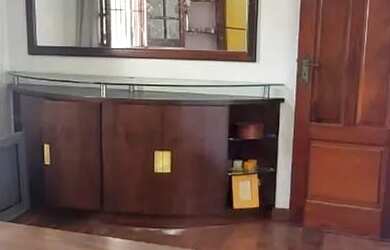 Imagem 2: Vendo casa terreno inteiro Centro de Macaé