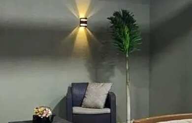 Imagem: A casa possui 2 Dormitórios, 2 Banheiros, 2 Vagas na garagem