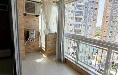 Imagem: O apartamento possui 3 Dormitórios, 2 Banheiros, 2 Vagas na