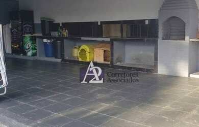 Imagem: A casa em condomínio possui 3 Dormitórios, 4 Banheiros e