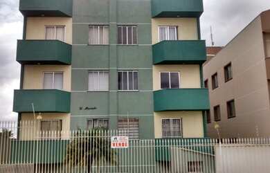 Imagem: O apartamento possui 3 Dormitórios, 1 Banheiro, 2 Vagas na