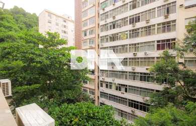 Imagem: O apartamento possui 2 Dormitórios, 2 Banheiros, 52m² de Área