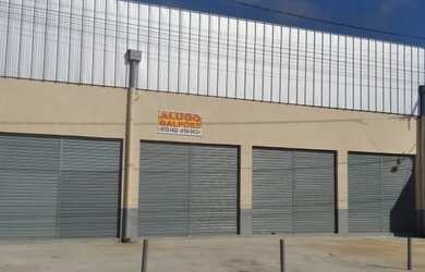 Imagem: O depósito possui 5 Vagas na garagem, 525m² de Área, Imóvel