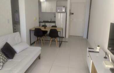 Imagem: O apartamento possui 1 Dormitório, 1 Banheiro, 1 Vaga na garagem