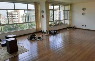 Imagem: O apartamento possui 4 Dormitórios, 4 Banheiros, 2 Vagas na