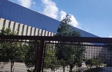 Imagem: O depósito possui 11.000m² de Área e está localizado em