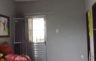 Imagem: A casa possui 3 Dormitórios, 2 Banheiros, 85m² de Área e