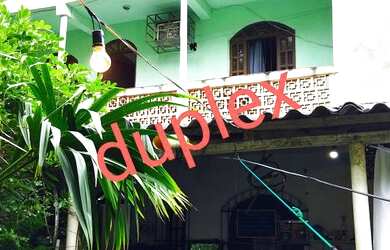 Imagem: A casa possui 3 Dormitórios, 3 Banheiros, 3 Vagas na garagem