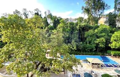 Imagem: A casa em condomínio possui 4 Dormitórios, 4 Banheiros, 2