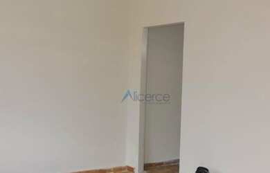 Imagem 11: Casa com 2 dormitórios para alugar, 65 m² por R$ 550,00/mês - Nossa...