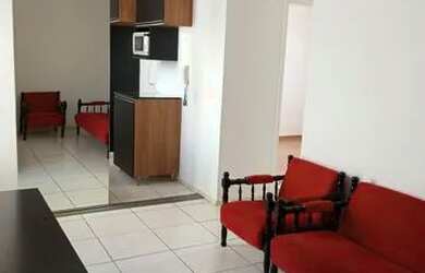 Imagem: O apartamento possui 2 Dormitórios, 1 Banheiro, 1 Vaga na garagem