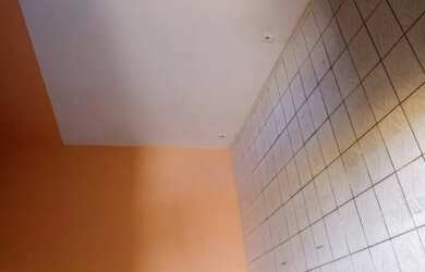 Imagem: A casa possui 1 Dormitório, 1 Banheiro e está localizado