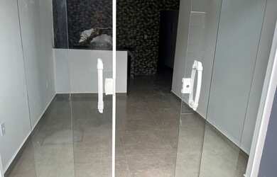 Imagem: A casa possui 2 Dormitórios, 1 Banheiro, 60m² de Área, Imóvel