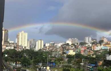 Imagem: A casa possui 2 Dormitórios, 1 Banheiro, Varanda e está localizado