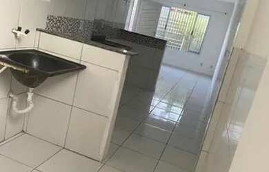 Imagem: A casa em condomínio possui 3 Dormitórios, 1 Banheiro, 1 Vaga