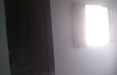 Imagem: A casa possui 1 Dormitório, 1 Banheiro e está localizado