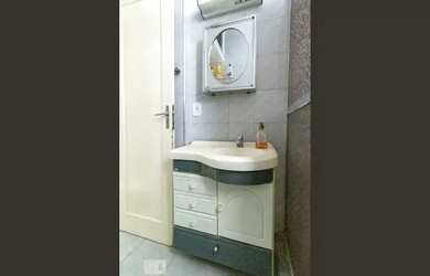 Imagem 7: Belíssimo apartamento no Flamengo - Vaga na Garagem - de Frente - Aluga