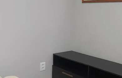 Imagem: A kitnet possui 1 Banheiro e está localizado em Trindade, Florianópolis